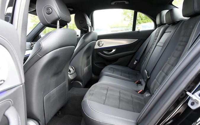 Mercedes-Benz Klasa E cena 168508 przebieg: 89369, rok produkcji 2020 z Środa Wielkopolska małe 352